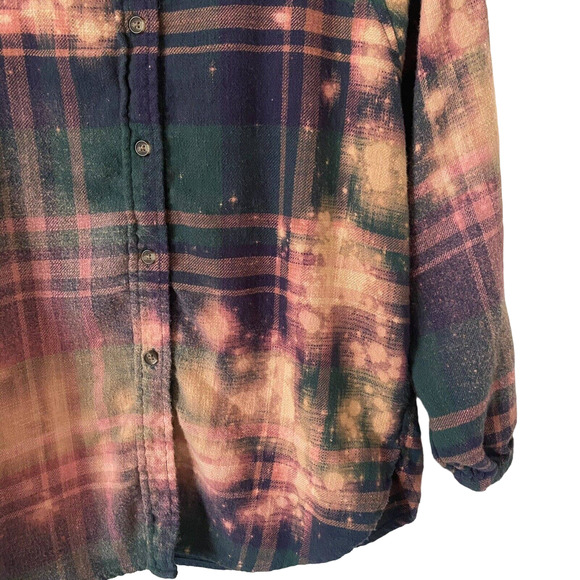 Women's Green Plaid Upcycled Bleached Reworked Unique Button-Down Shirt - XS - Picture 3 of 7